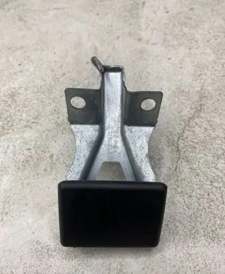 Nissan Pathfinder R51 Engine bonnet (hood) release handle 11318702 0504