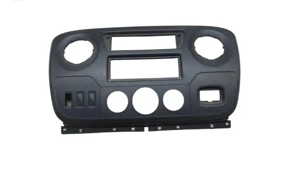 Renault Master III Dashboard center trim panel 682600025R