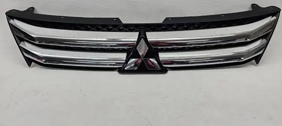 Mitsubishi Eclipse Front bumper upper radiator grill