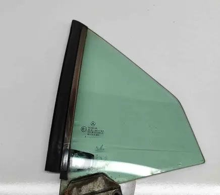 Mercedes-Benz SLK R170 Rear side window A1706700310