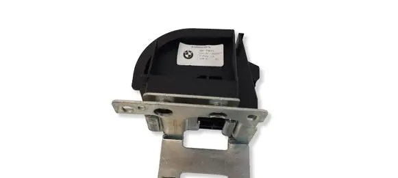 BMW X3 F25 Parcel shelf load cover mount bracket 9168474 55220011