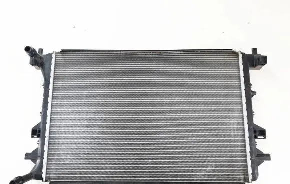 Audi A3 8Y Coolant radiator 5WA121251M 3043B