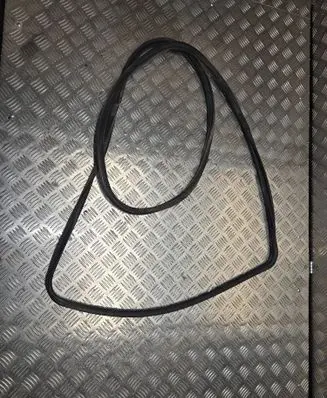 Nissan Terrano Rubber seal rear door 