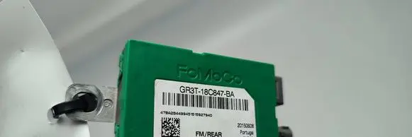 Ford Mustang VI Aerial antenna amplifier GR3T18C847BA