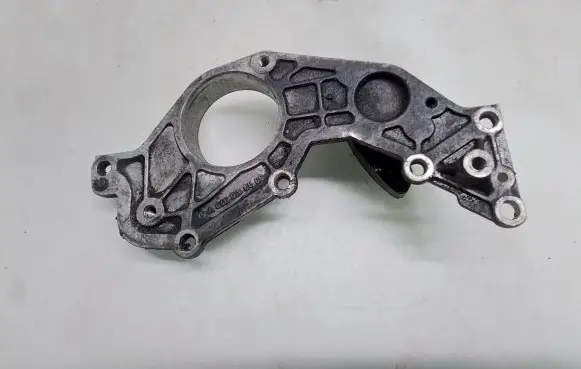 Mercedes-Benz E W211 Timing chain cover A6460160606