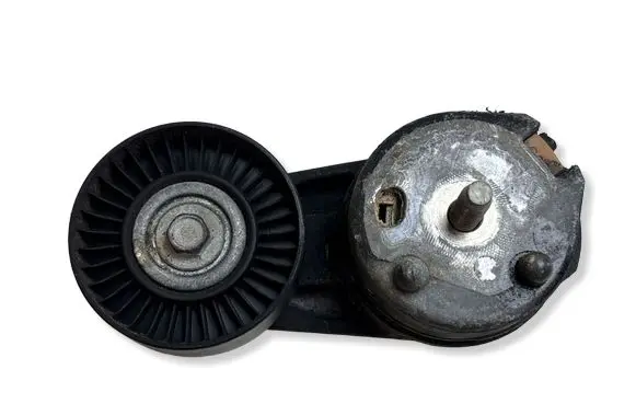 Land Rover Range Rover L405 Generator/alternator belt tensioner M199N