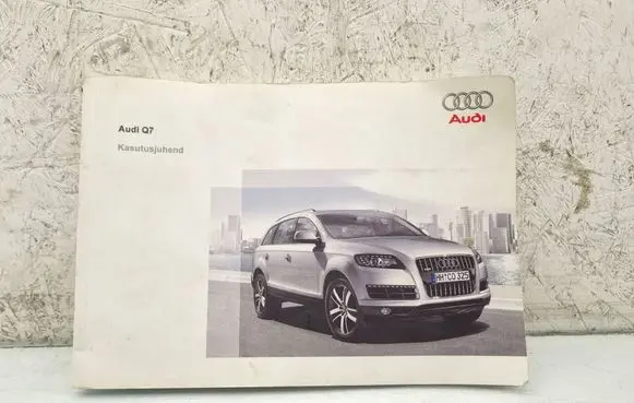 Audi Q7 4L Owners service history hand book 