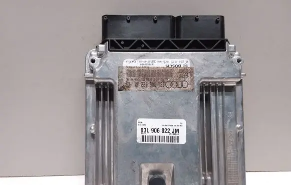 Audi A4 S4 B8 8K Engine control unit/module 03L906022JM 0281015328
