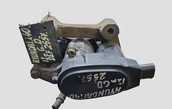 Hyundai i40 Rear brake caliper