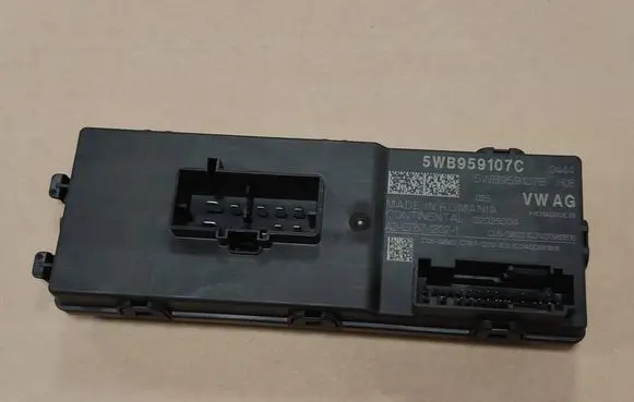 Volkswagen Tayron I Tailgate/trunk control unit/module 5WB959107B