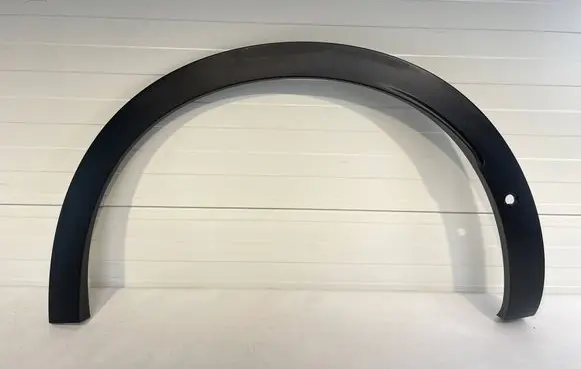 Alfa Romeo Junior Rear arch trim 156174105