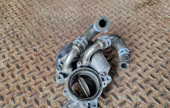 Audi A3 S3 8V Throttle valve 04L128063N 04L128059M