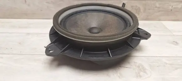 Toyota Yaris Front door speaker 861600D180