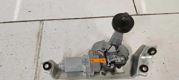 Honda CR-V Rear window wiper motor 050T0A