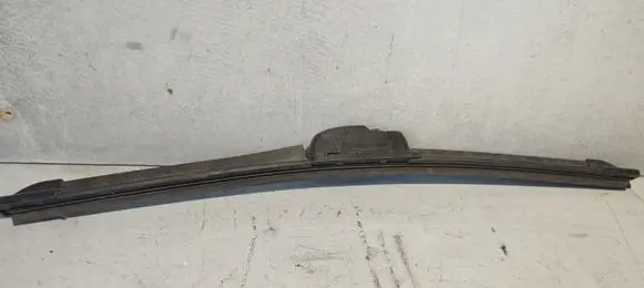 Nissan Primera Front wiper linkage and motor