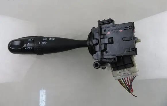 Suzuki SX4 Wiper turn signal indicator stalk/switch 173744