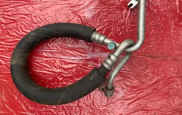 Mitsubishi Pajero Pinin Air conditioning (A/C) pipe/hose