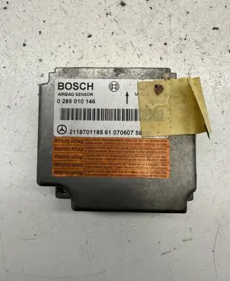 Mercedes-Benz E W211 Airbag control unit/module 211870118561 0285010146 2118701185