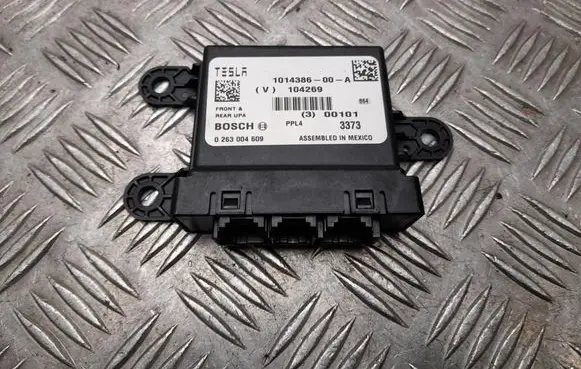 Tesla Model S Parking PDC control unit/module 101438600A