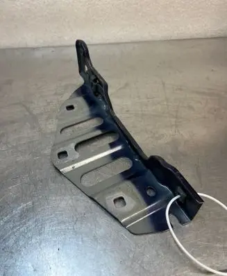 Renault Megane E-Tech Fender mounting bracket
