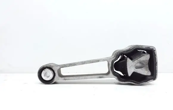 Volvo XC60 Engine mount bracket