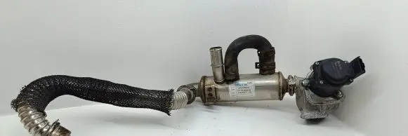 Volvo S80 EGR valve cooler 3M5Q9F464BC 2582009 VP1U3H9P445BB