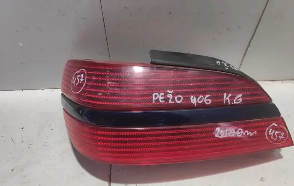 Peugeot 406 Rear/tail lights 2336G