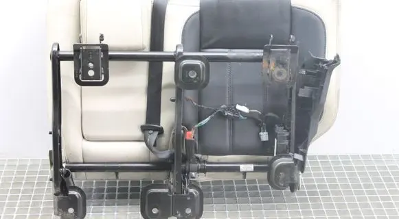 Land Rover Range Rover Sport L320 Rear seat 