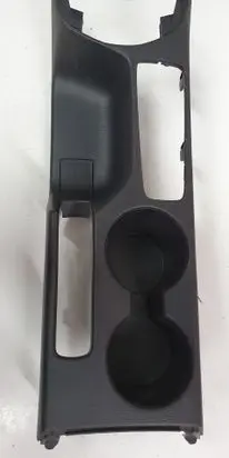 Cup holder front