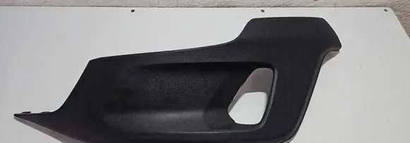 Volvo XC40 Front fog light trim/grill 31353342