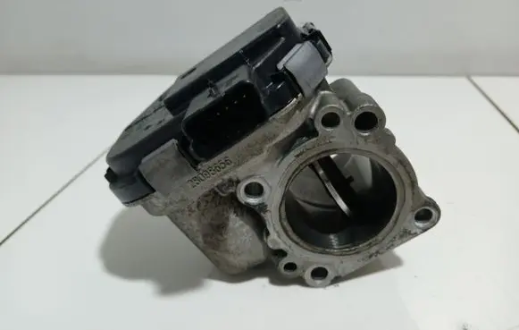 Citroen C4 II Throttle valve 9673534480