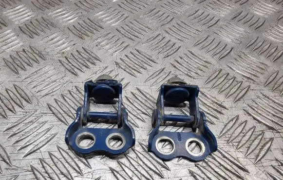 Toyota Yaris Loading door hinge set 