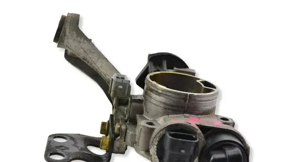 Renault Clio II Electric throttle body valve 