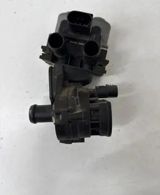 Audi A6 S6 C6 4F Coolant heater control valve 0392023007