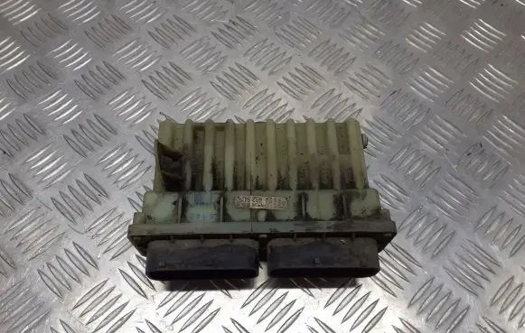 Opel Zafira A Coolant fan relay 24462347