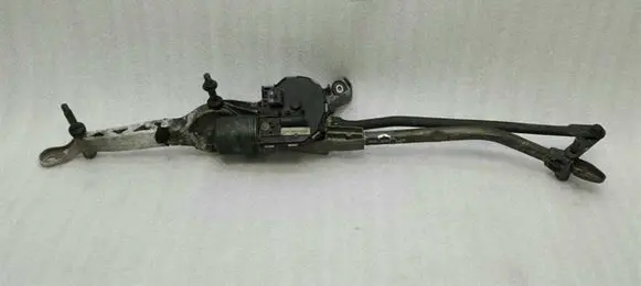 Mercedes-Benz CLS C218 X218 Front wiper linkage and motor A2128201340
