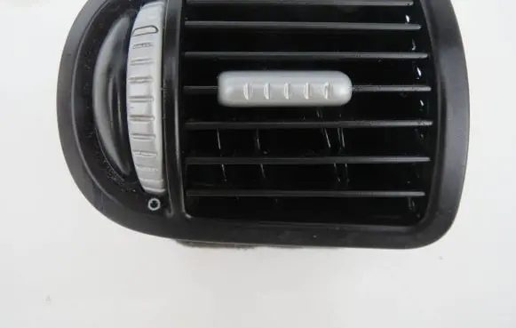 Porsche Cayenne (9PA) Dashboard side air vent grill/cover trim 7L5819704B 04754001