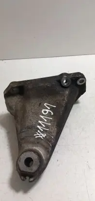 Mercedes-Benz CLK A209 C209 Engine mounting bracket A1122232004 1122232004
