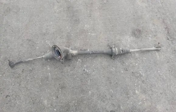 Toyota Yaris Steering rack