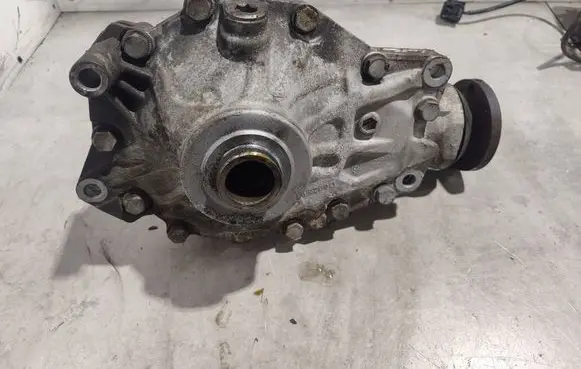 BMW 7 G11 G12 Front differential 7647388 281
