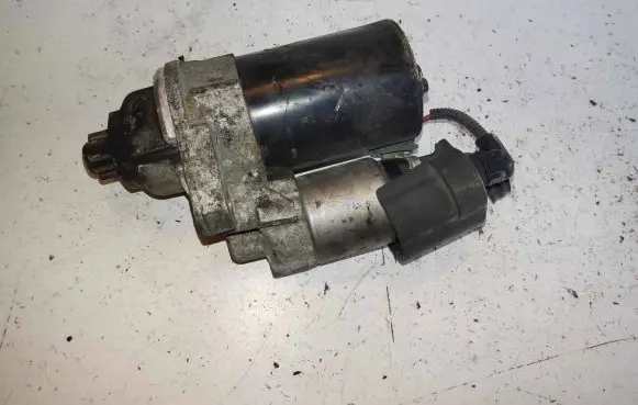 Opel Combo C Starter motor 1005831365 0000120408