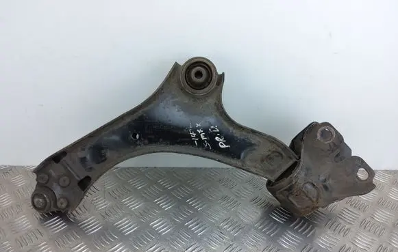 Front lower control arm/wishbone