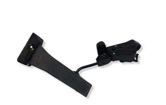 Hyundai Santa Fe Accelerator throttle pedal 351904X700