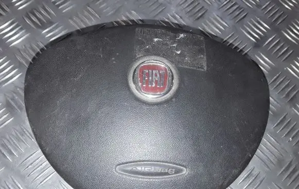 Fiat Doblo Steering wheel airbag 611001601A 7354562550E