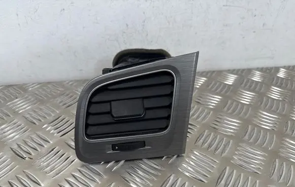 Volkswagen Golf VII Dashboard side air vent grill/cover trim 5G1819703H 21112013