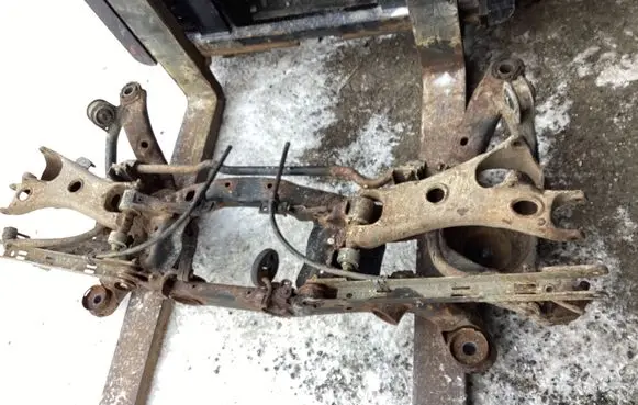 Volvo XC90 Rear subframe 
