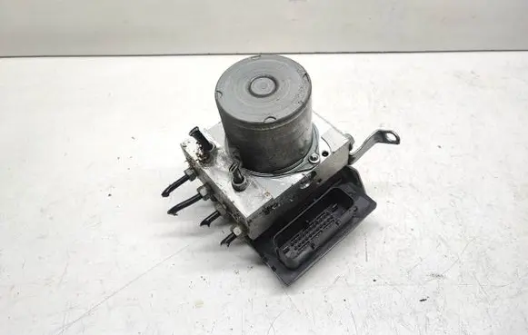 BMW X1 E84 ABS Pump 6795188 34516795188