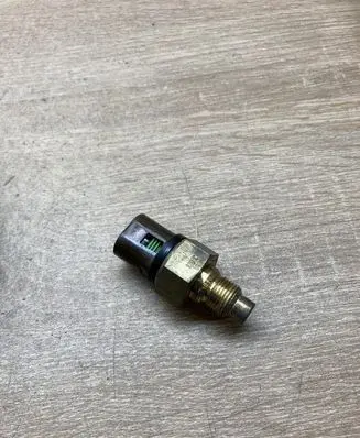 Renault Megane I Coolant temperature sensor 7700810879 269014