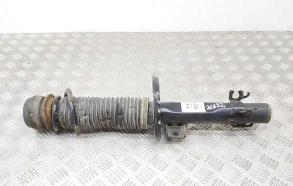 Volkswagen Polo V 6R Front shock absorber/damper