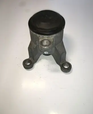 Nissan Murano Z51 Engine mount bracket AV91430
